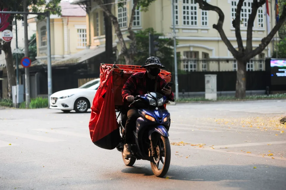 Xe & dịch vụ đi kèm